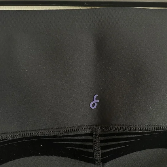 Fanka Body Sculpt Side Pocket Leggings Full Length - Picture 10 of 10